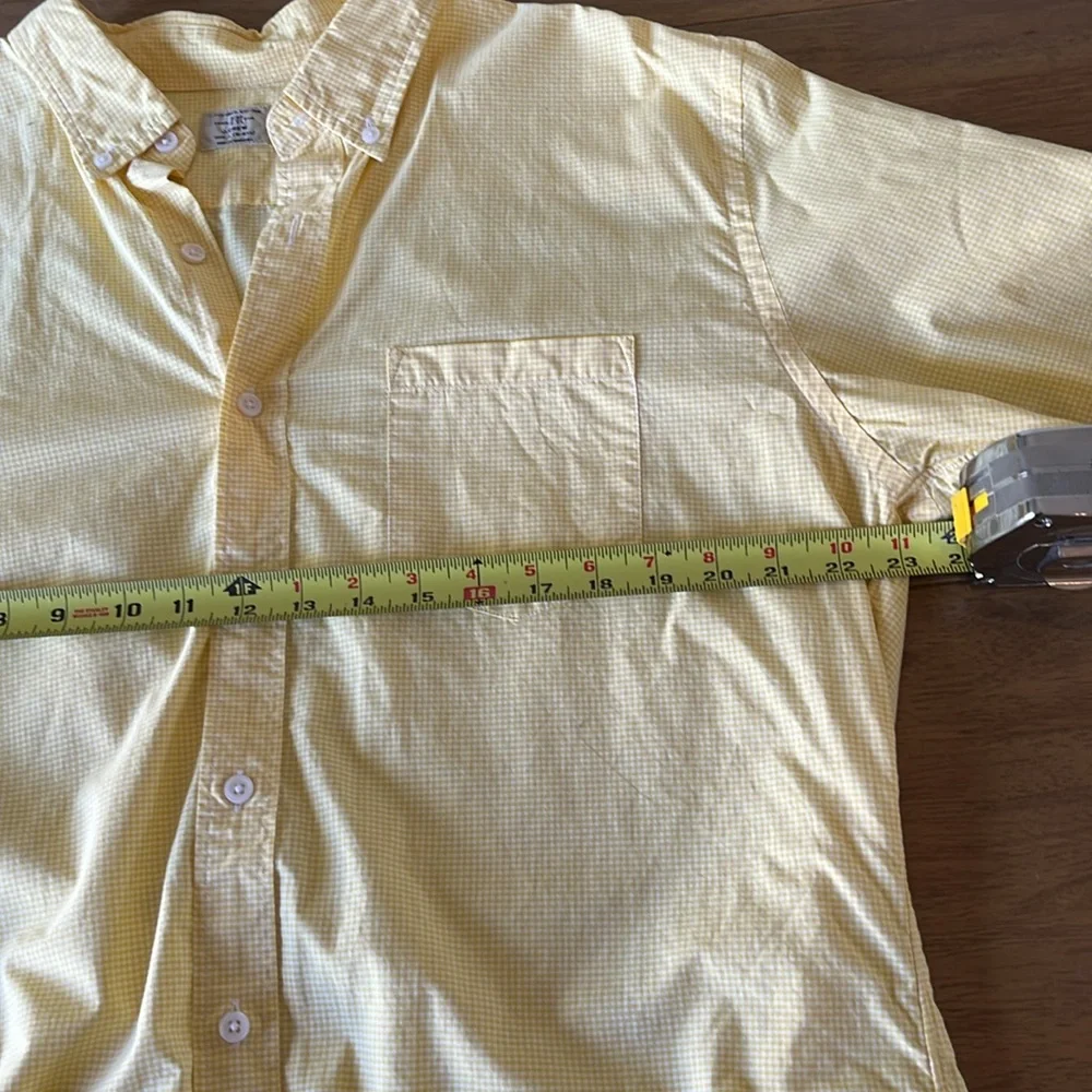Men’s j.Crew, dress shirt, yellow and white, size large, neck 16-16.5